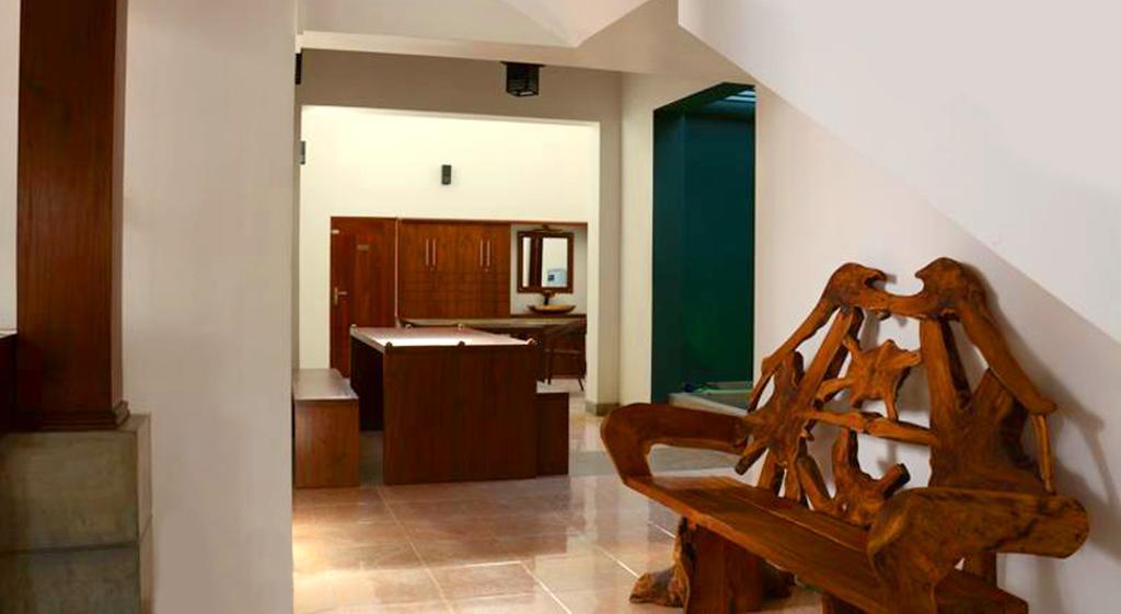 Inlak Garden Hotel Negombo Exteriör bild